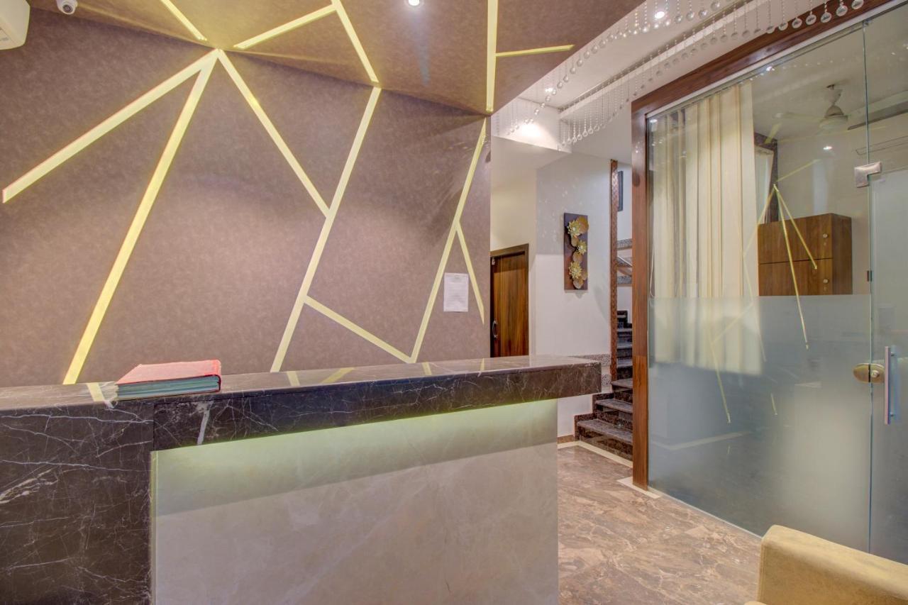 مومباي Oyo 76180 Hotel Meriton المظهر الخارجي الصورة