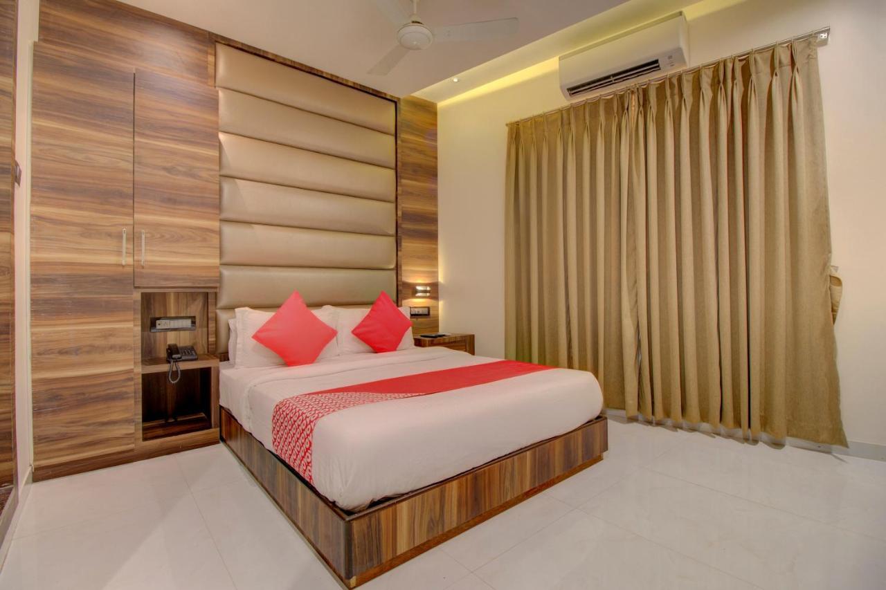 مومباي Oyo 76180 Hotel Meriton المظهر الخارجي الصورة