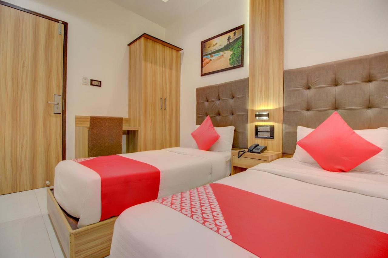 مومباي Oyo 76180 Hotel Meriton المظهر الخارجي الصورة